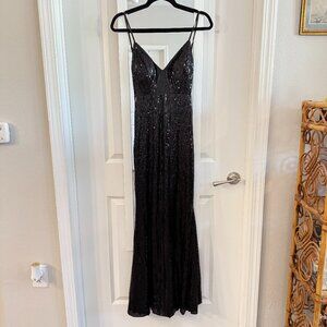 Alieva Ariel Sequin Black Backless Evening Gown Size Small Color Black